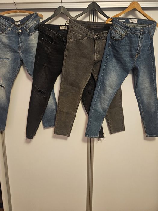 Spodnie męskie firmy ZARA, PULL&BEAR.