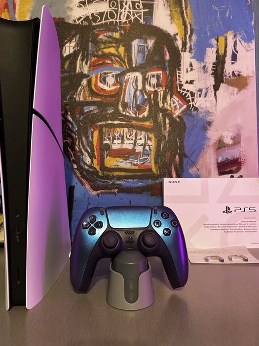 PlayStation 5 Slim Digital в идеале + 2 джойстика + игры (FC26/UFC5/Forza 5/It Takes Two/ A way Out)