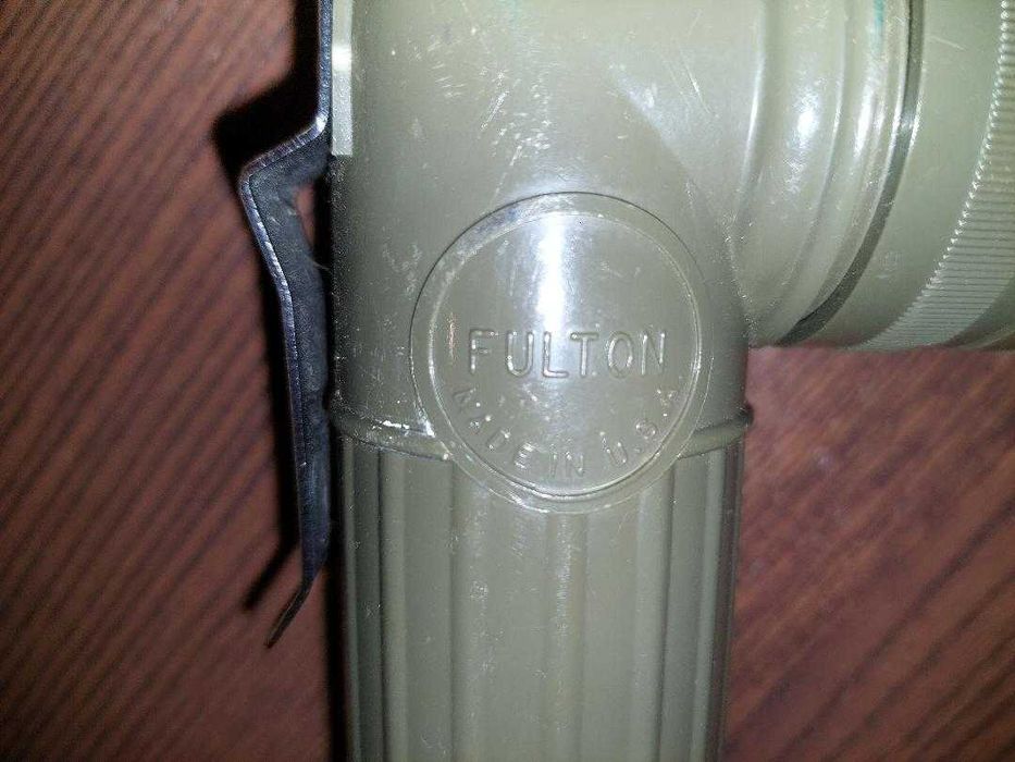 Lanterna vintage US ARMY Fulton MX99 I/U - verde - usada