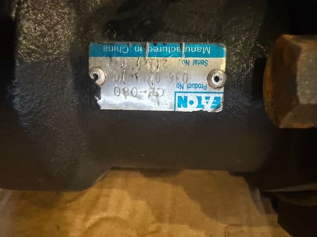 EATON silnik hydrauliczny nowy
