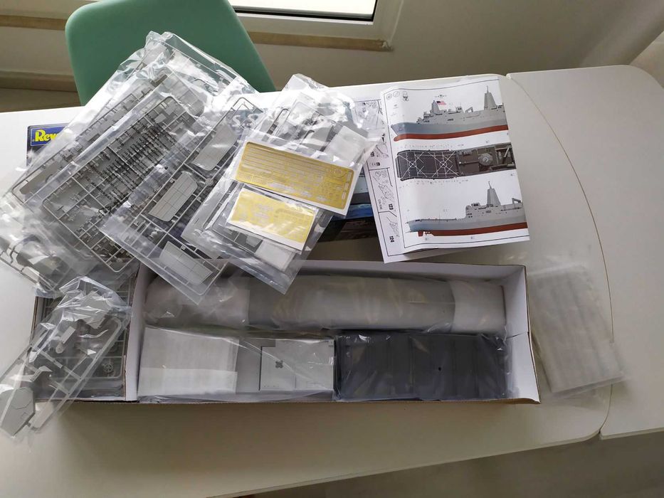 Kit Moselismo Naval 1/350 = New York LPD-21 Limited Platinium Edition