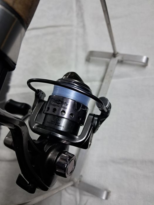 Wędka podlodowa + kołowrotek mikado.