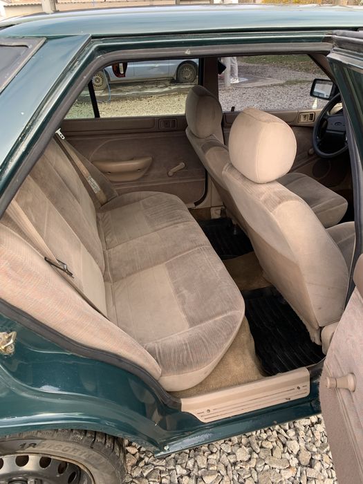 Продам форд ескорт 1994 р автомат