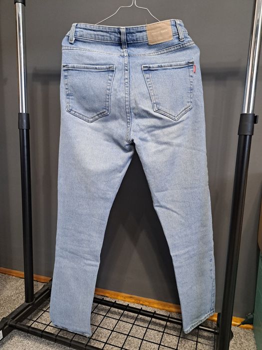 Spodnie jeansowe damskie