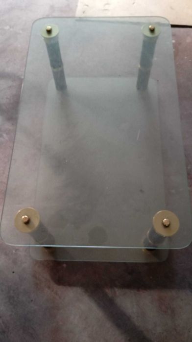 Mesa de vidro para a sala de estar