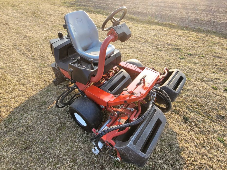 Kosiarka wrzecionowa Toro 3200D kosiarka toto 3250 TORO 3150 wrzecionowa John Deere kosiarka TORO 3150Q Jacobsen Toro 3100 Wrzeciona Diesel