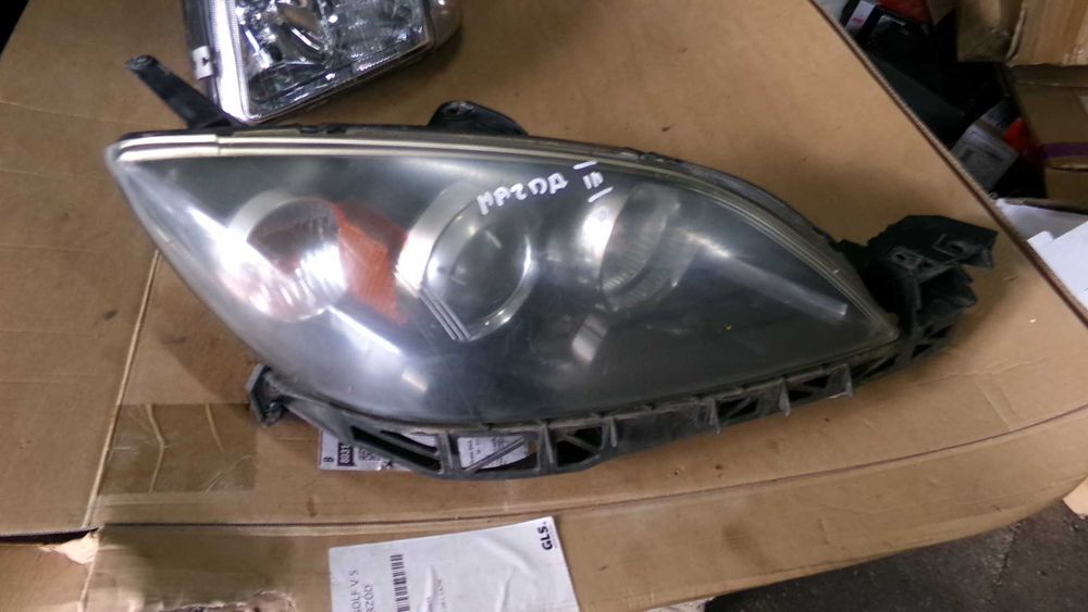 Maj66 Lampa przednia prawa mazda III 3 BK EU wysyłka części