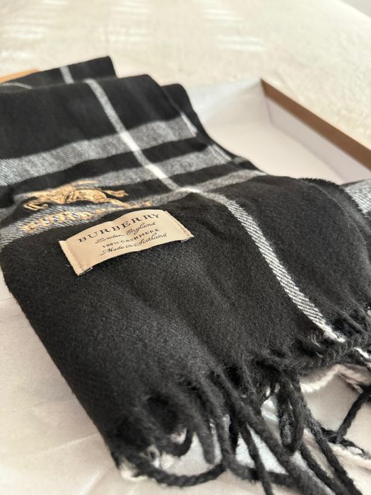 Cashmere Burberry