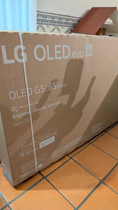 Televisão smarttv OLED LG G5 Nova selada  com garantia! Topo de gama