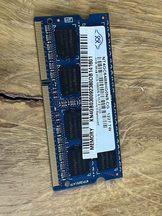 Pamiec do laptopa Ddr3 4gb pc3-10600 nanya