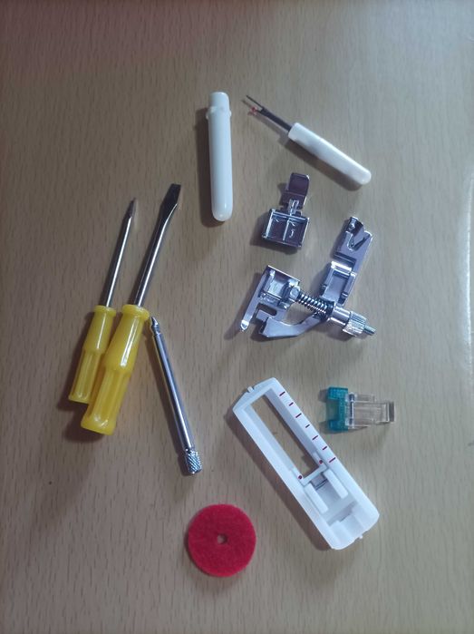 Máquina de costura Fomax mdl.KDD 635