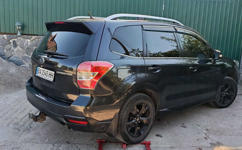 Subaru Forester 2014 official