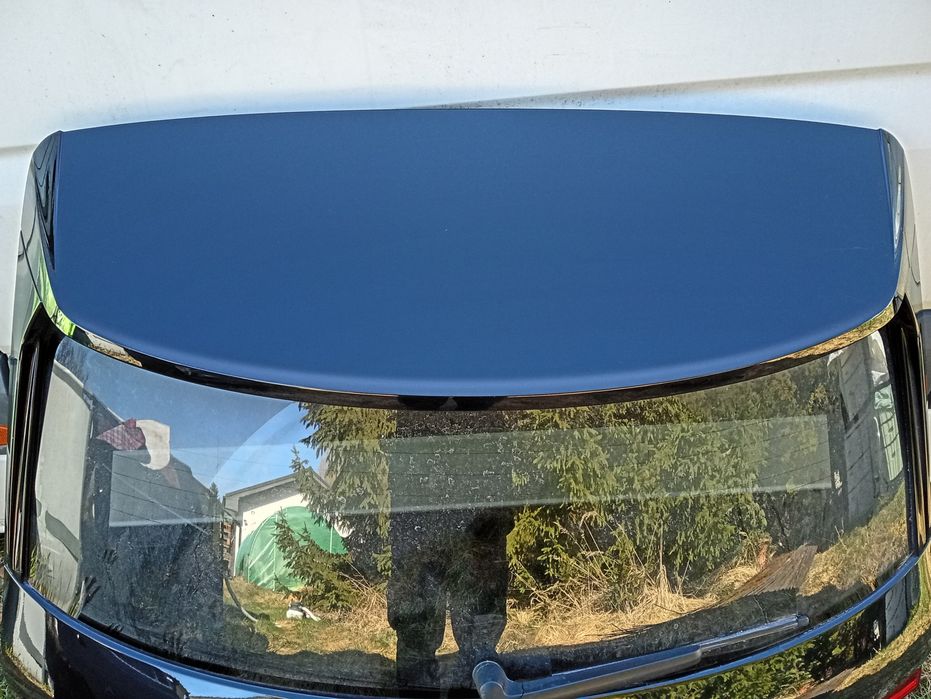 Klapa bagażnika audi Q3 a83 LY9T