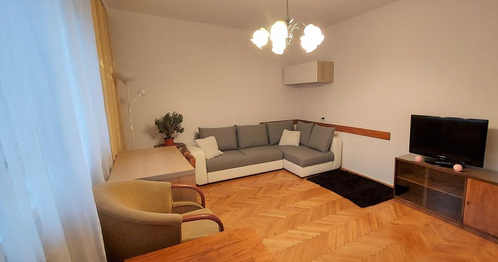 Przestronny pokój 21 m² – Grochowska, Grunwald – tylko 2 osoby w mieszkaniu
