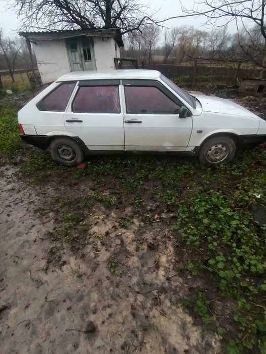 Продам  ВАЗ 2109 цілою або на запчастини