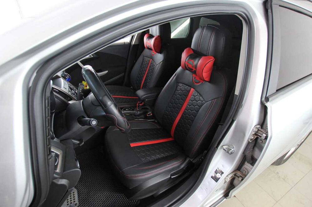 Чохли Opel corsa astra zafira vectra insignia combo vivaro. Авточохли
