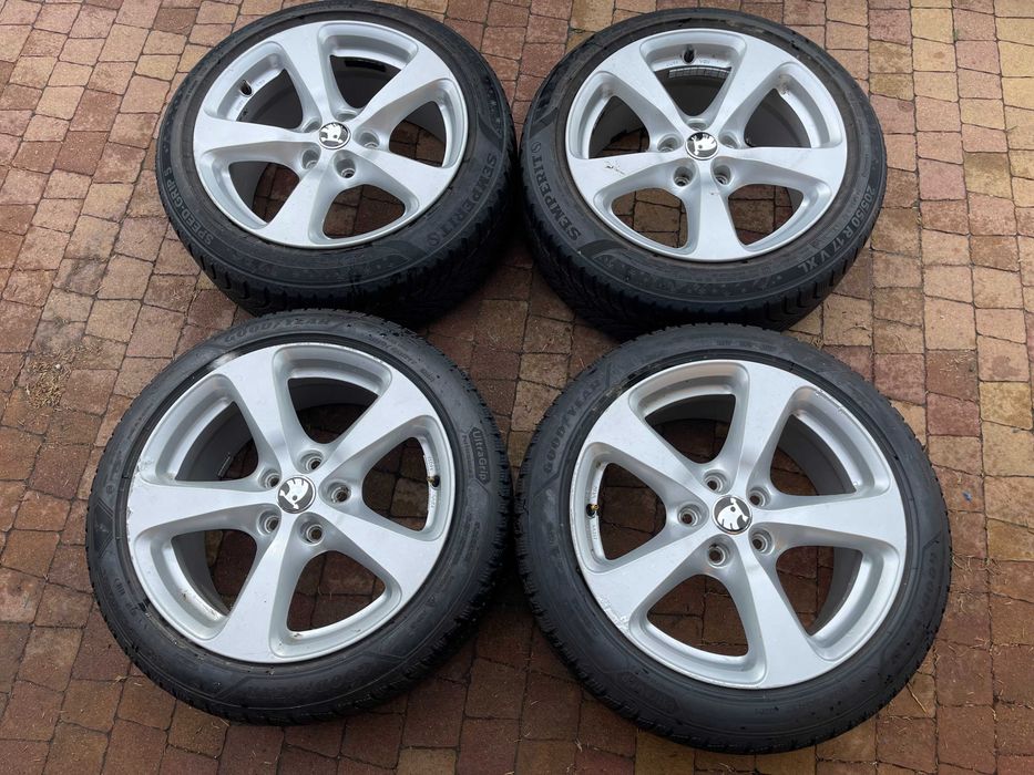 4038. Alufelgi 17" Superb Octavia Passat EOS Golf Arteon 8J ET40 5x112 proste Borbet