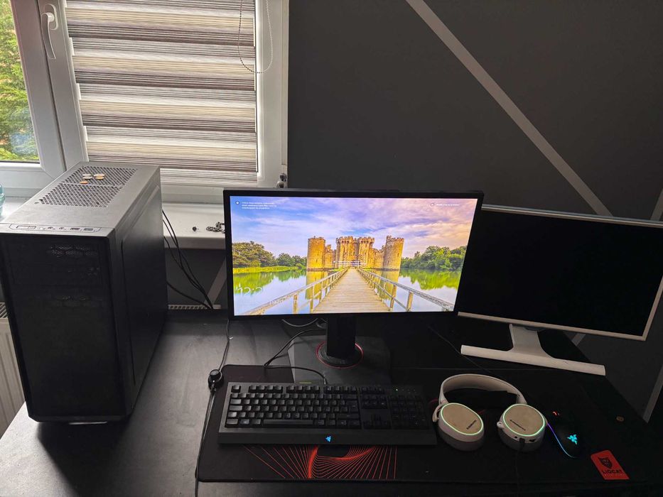 Sprzedam komputer gamingowy z całym zestawem