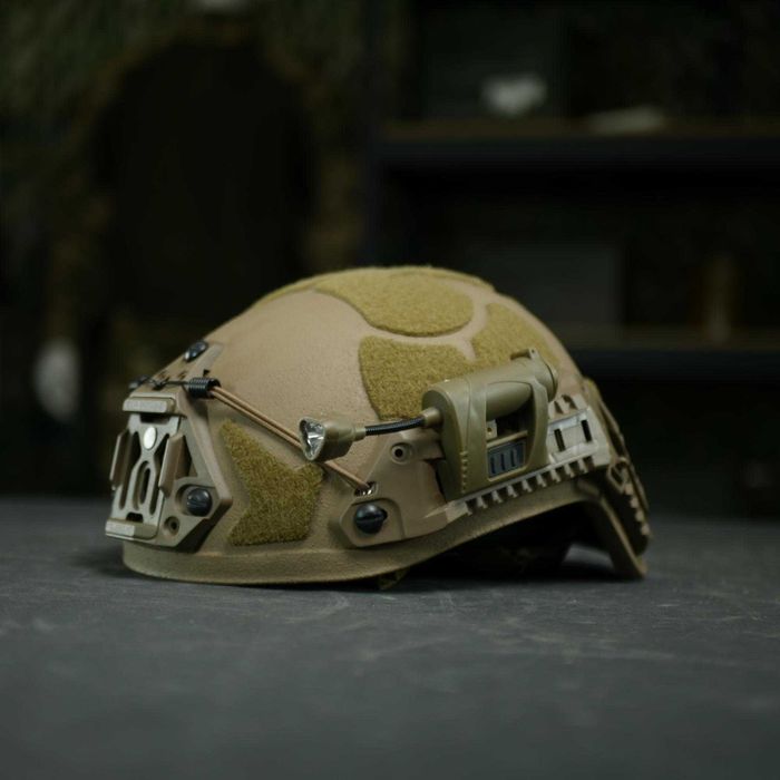 ‼️Тактичний ліхтар на шолом чи каска червоне зелене освітлення‼️