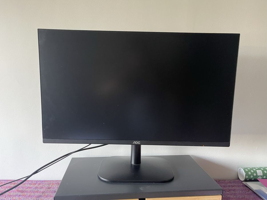 Monitor AOC 27’’