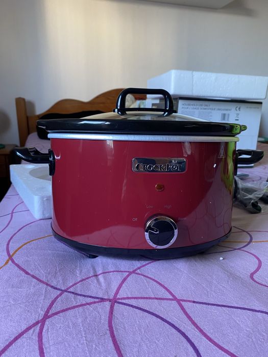 Panela Crockpot vermelha