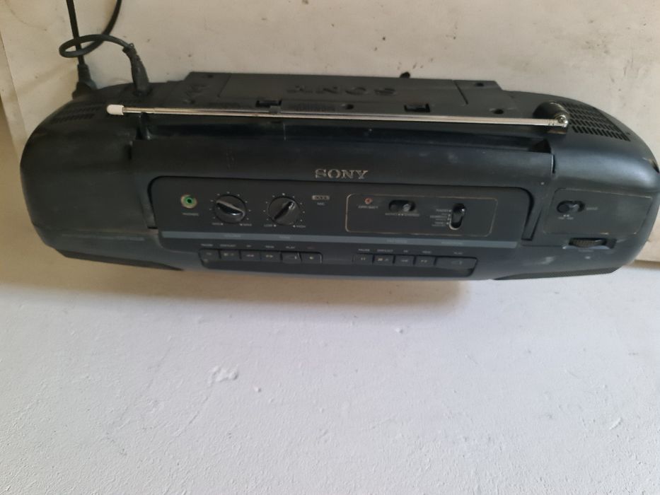 Rádio AM  com 2 leitores de k7