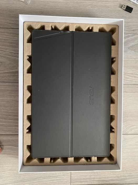 ASUS ZenScreen MB16A