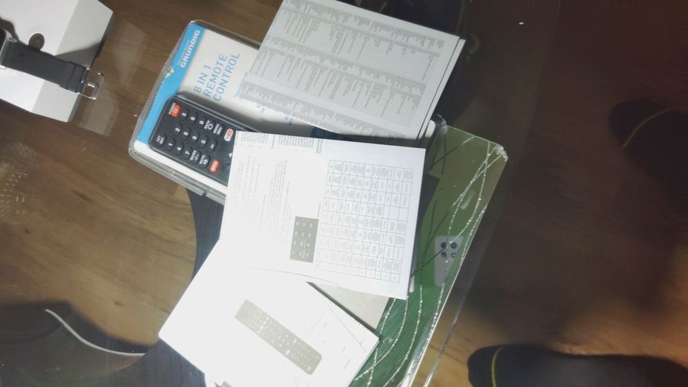 Pilot GRUNDIG uniwersal