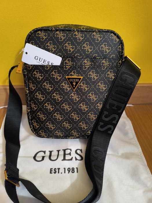 Bolsa / Mala tiracolo Guess