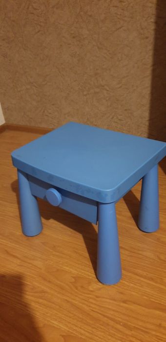 Продам дитячий столик (тумба ), манєж бу