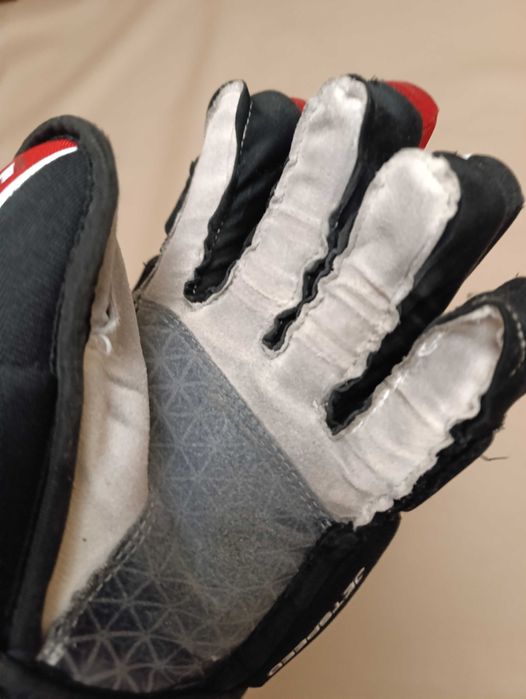 Хоккейные перчатки CCM Jetspeed FT680