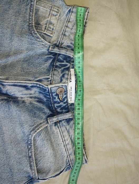Ціну знижено! Жіночі джинсові шорти бермуди Bershka 32 розмір