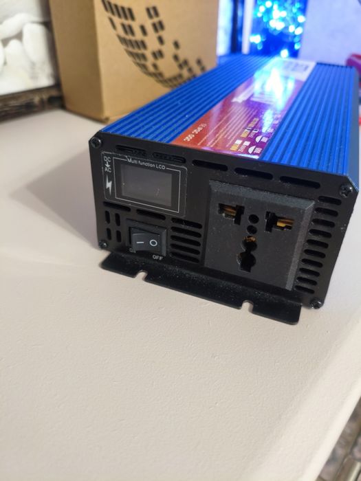 Sutu 3600W чистий синус кольоровий дисплей