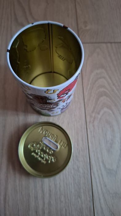Puszka skarbonka z owieczkami