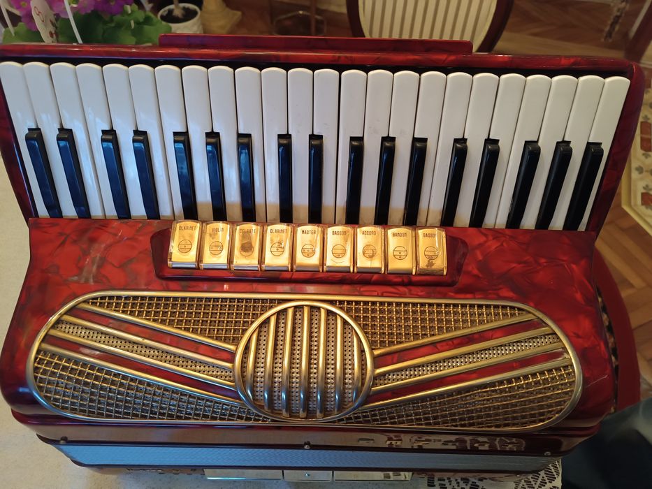 Akordeon Hohner 120 bas
