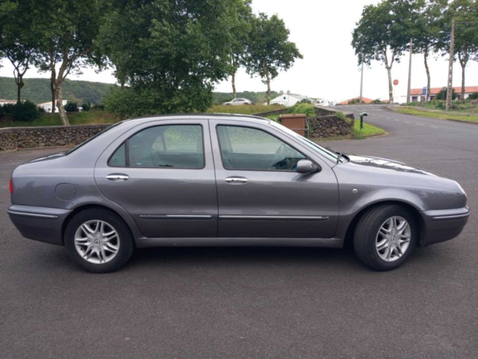 Lancia Lybra 1.6 16v