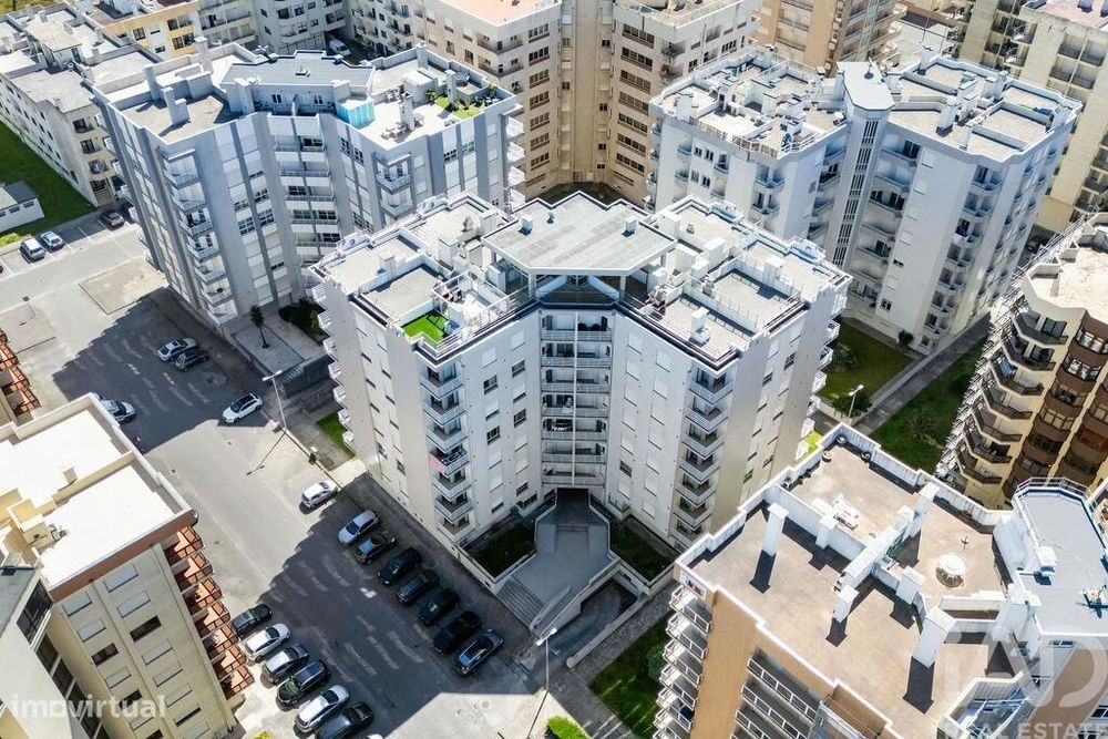 Apartamento T3 em Chafé