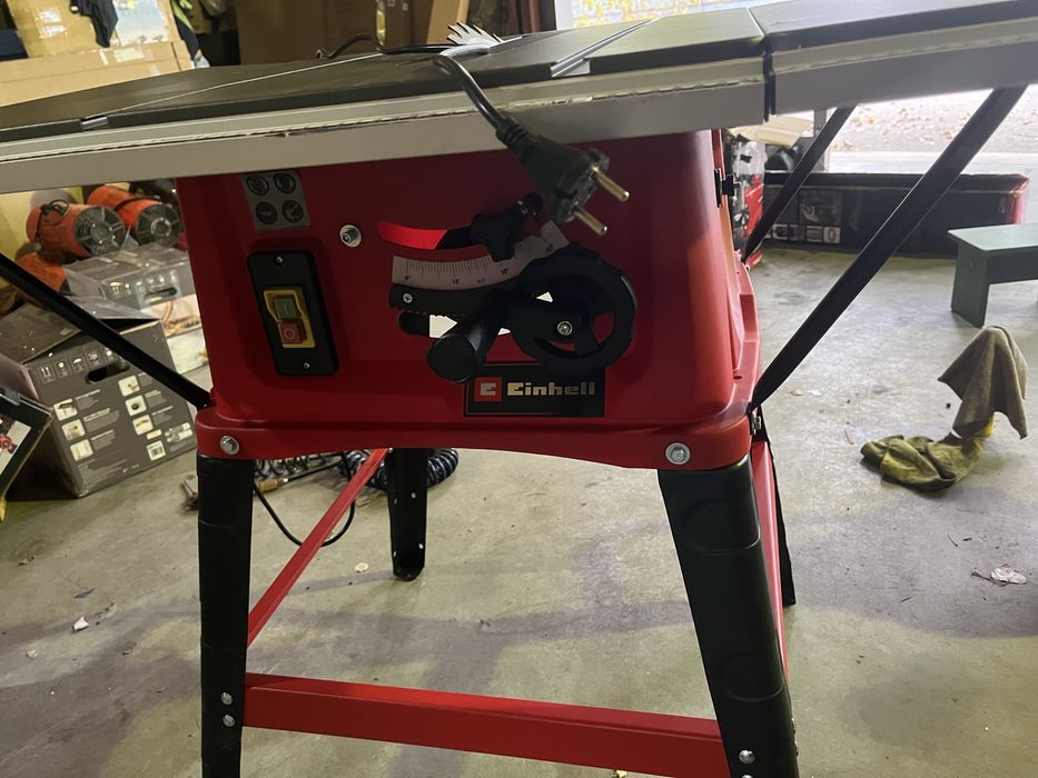 Настольная пила Einhell TC-TS 2000U