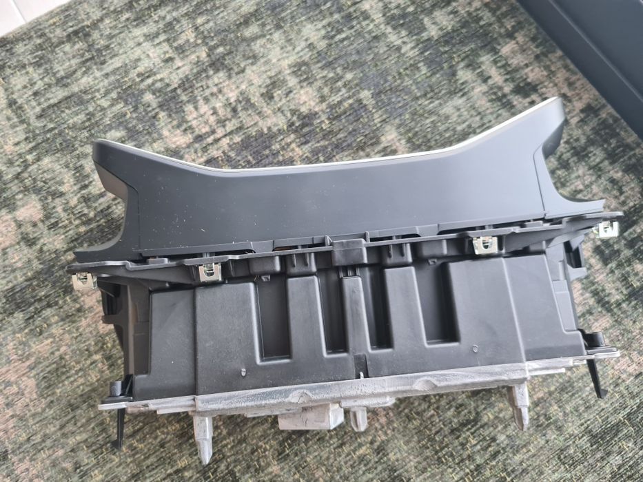 Quadrante conta km painel de instrumentos 
Peugeot 208 ou 2008