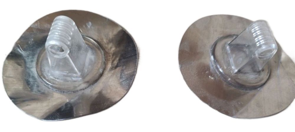 Накладная пластиковая крючковая полка