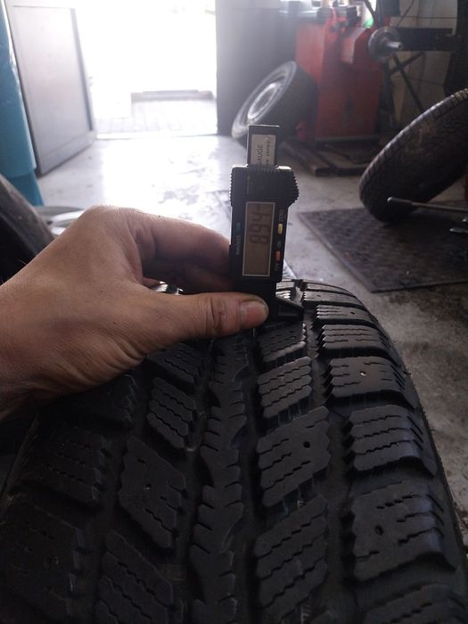 Opona Zimowa Nexen 225/60R16 98T