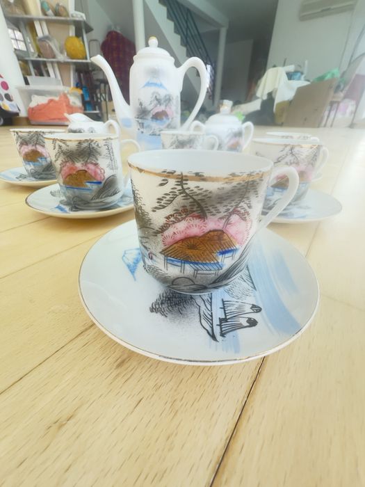 Chinese Eggshell Tea Set64551616090115121