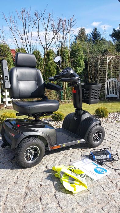 Nowy skuter inwalidzki wózek elektryczny dla seniora Tourer ST4D