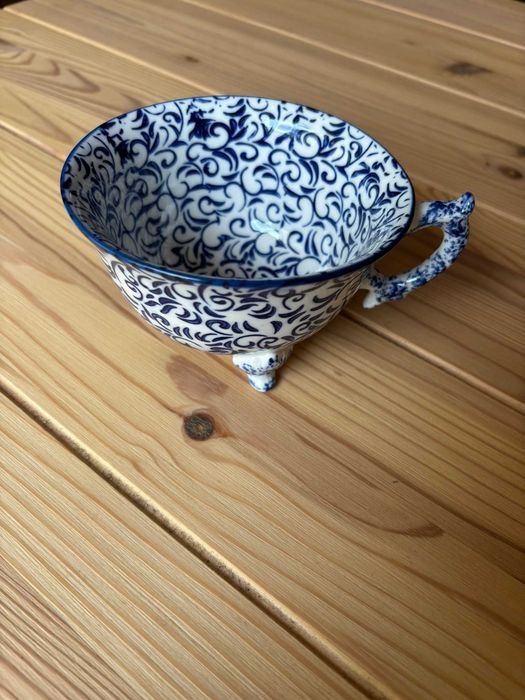 Unique Ceramic Bowls - Assorted Pieces437155959250636805
