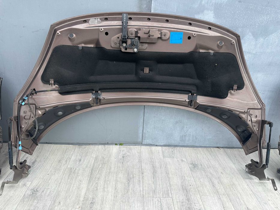 Капот Renault Scenic 3 Цвет TECNB - BROWN В наличии