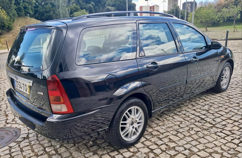 Ford Focus SW 1.8 TDCi Ghia