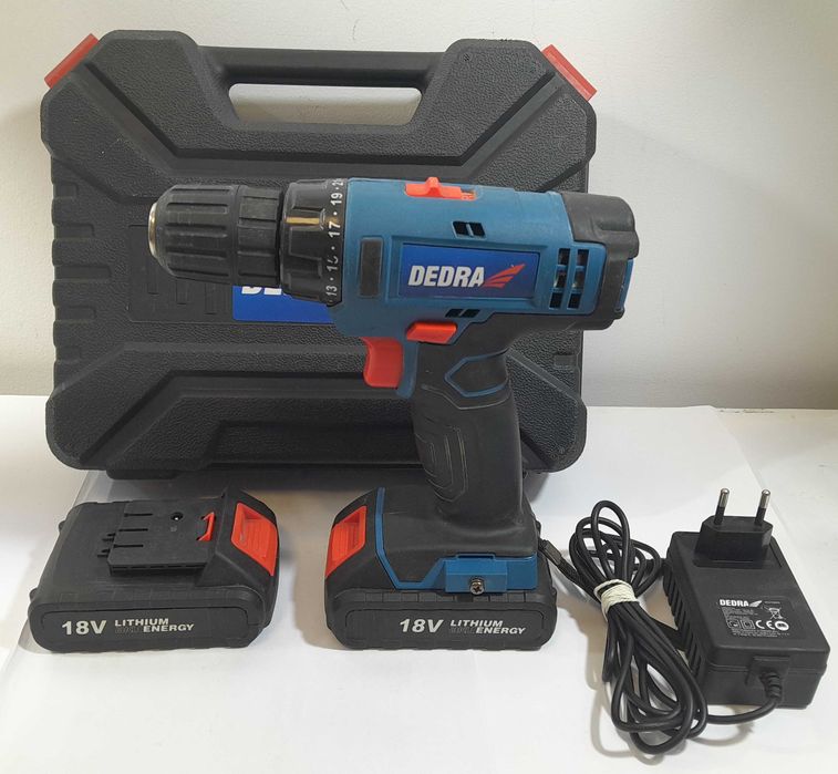 Wiertarko-wkrętarka DEDRA DED7880B+2 aku i ładowarka