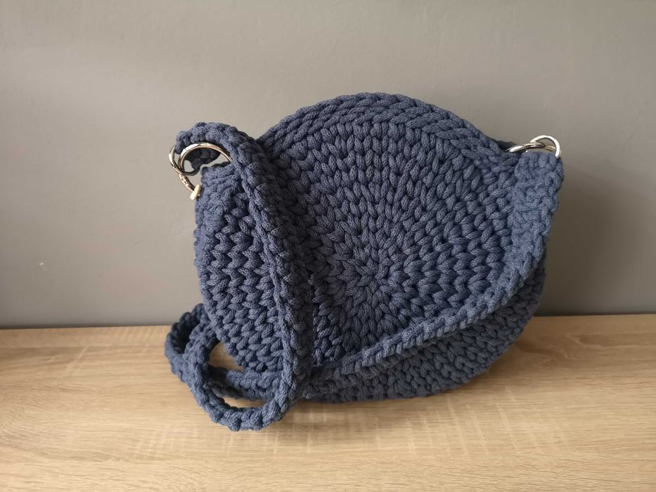 Torebka sznurkowa, ze sznurka – okrągła granatowa – kobieta