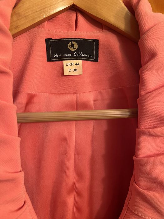 Елегантний костюм. Італія. 48 розмір ( украіна)