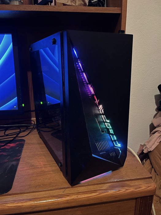 Pc Intermideario com monitor